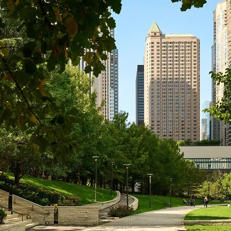 Fairmont Chicago Millennium Park Hotel